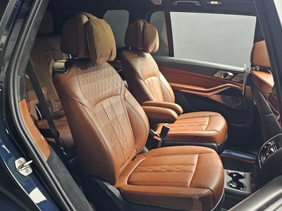 2021 BMW X7 缩略图 17