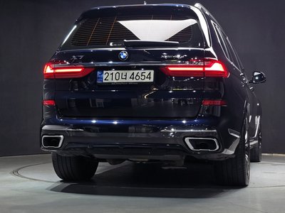 2021 BMW X7 照片 4