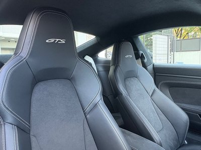 PORSCHE 911 CARRERA GTS PDK - 6