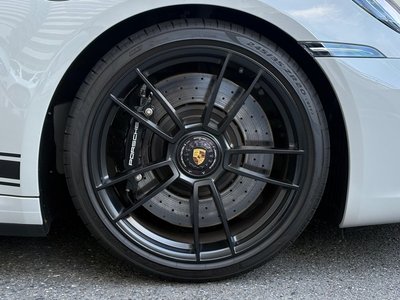 PORSCHE 911 CARRERA GTS PDK - 8