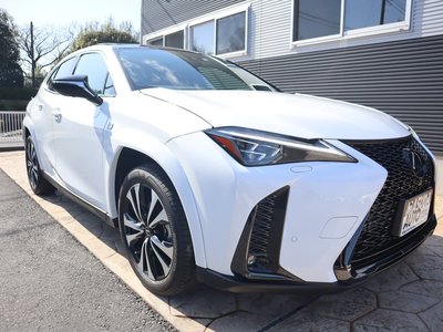 LEXUS UX - 3