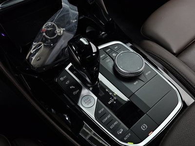 2023 BMW X4 缩略图 12