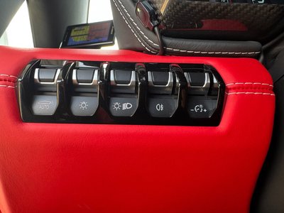 2018 Lamborghini AVENTADOR ROADSTER — миниатюра 22