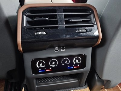 2026 BMW 5 SERIES — миниатюра 24