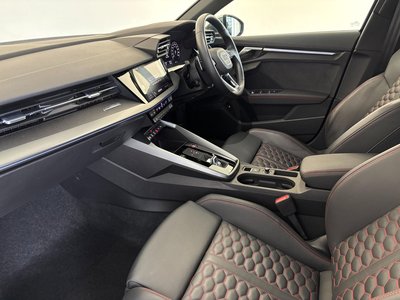 صورة مصغرة 28 لـ 2022 AUDI RS3 SEDAN