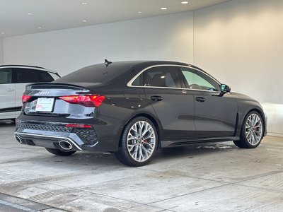 صورة مصغرة 17 لـ 2022 AUDI RS3 SEDAN