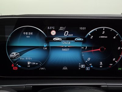 MERCEDES-BENZ GLE - 8