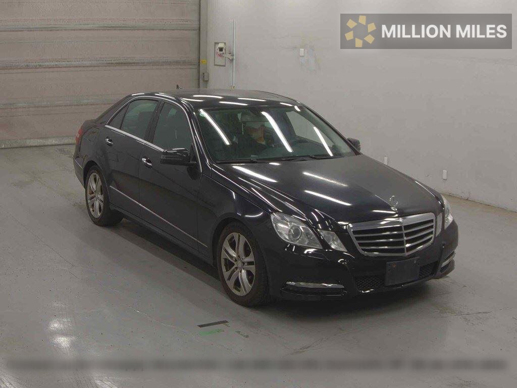 MERCEDES-BENZ E-CLASS - View 1