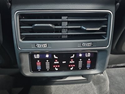 صورة مصغرة 17 لـ 2021 AUDI Q8