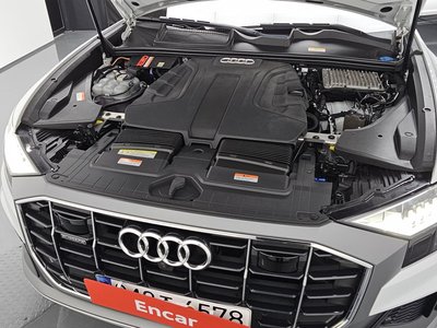 2021 AUDI Q8 照片 7