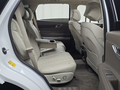2022 Genesis GV80 thumbnail 12