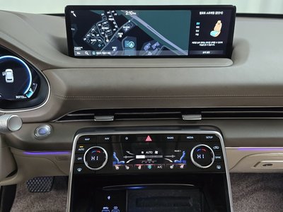 2022 Genesis GV80 thumbnail 14