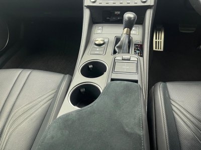 صورة مصغرة 64 لـ 2016 Lexus RC F