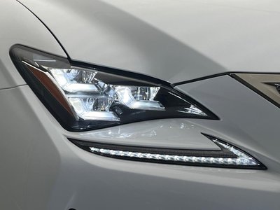 صورة مصغرة 13 لـ 2016 Lexus RC F