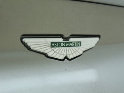 ASTON MARTIN DB11 - 10