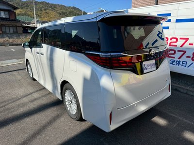 TOYOTA ALPHARD - 2