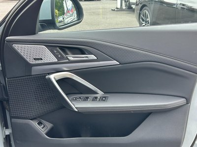 2024 BMW IX2 照片 27