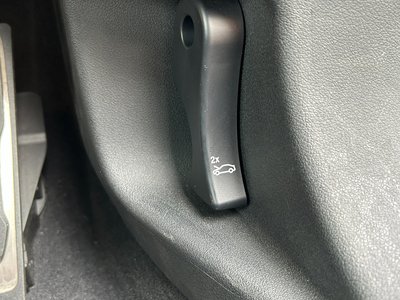 2024 BMW IX2 照片 31