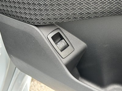 2024 BMW IX2 照片 29