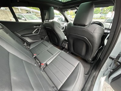 2024 BMW IX2 照片 36