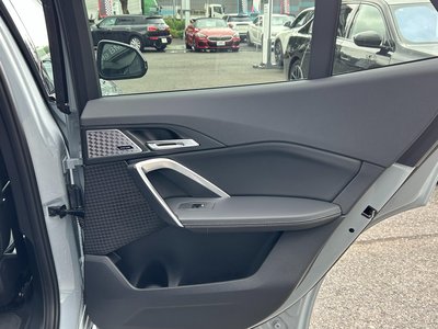 2024 BMW IX2 照片 34