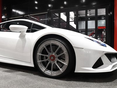 LAMBORGHINI HURACAN - 8