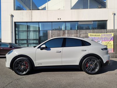 PORSCHE CAYENNE - 4