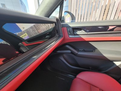 PORSCHE CAYENNE - 3