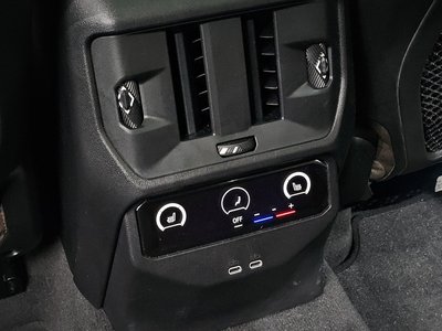 2025 BMW X3 — миниатюра 17