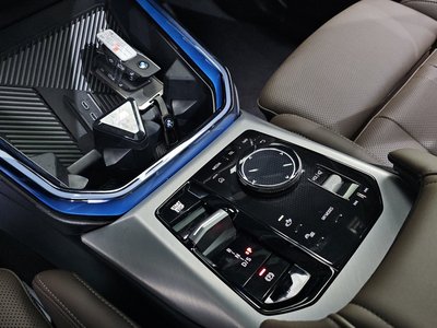 2025 BMW X3 — фото 9