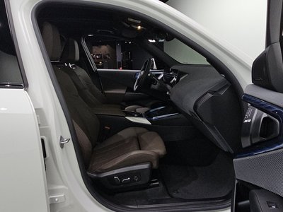 2025 BMW X3 — миниатюра 12