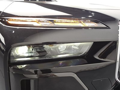 BMW 7 SERIES - 9