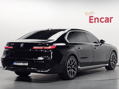 BMW 7 SERIES - 4