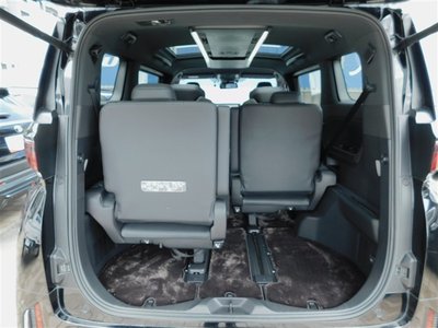 2023 Toyota VELLFIRE thumbnail 13