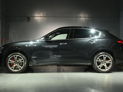 MASERATI LEVANTE - 10