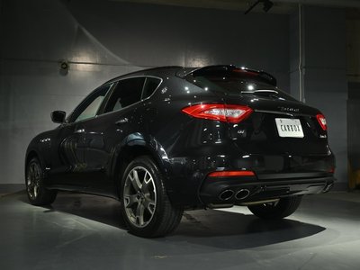 MASERATI LEVANTE - 3