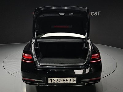 2022 Genesis G90 (RS4) — миниатюра 26