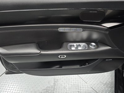 2022 Genesis G90 (RS4) — миниатюра 15