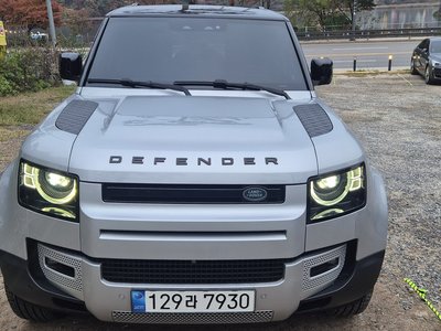 LAND ROVER DEFENDER - 6