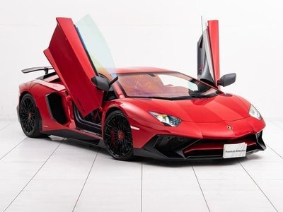 LAMBORGHINI AVENTADOR - 7