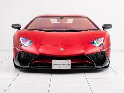 LAMBORGHINI AVENTADOR - 5