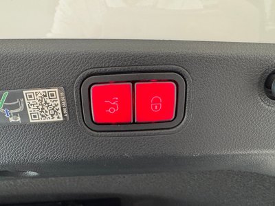 MERCEDES-BENZ CLS-CLASS - 10