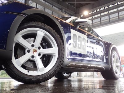 PORSCHE 911 DAKAR - 6