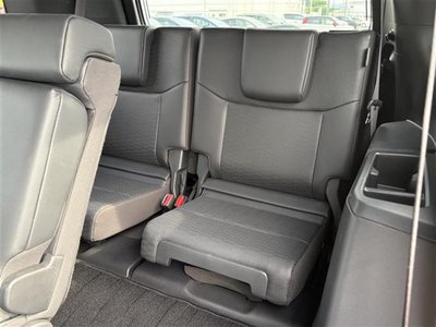 2025 Toyota LAND CRUISER 250 thumbnail 35