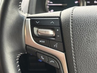 TOYOTA LAND CRUISER PRADO - 8