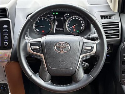 TOYOTA LAND CRUISER PRADO - 6