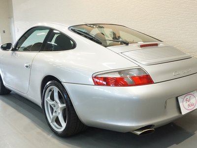 PORSCHE 911 - 8