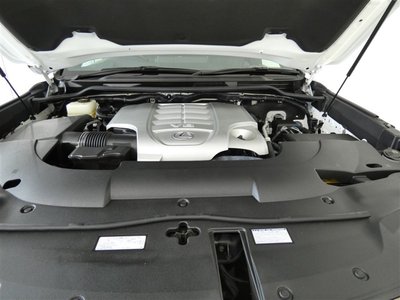 2019 Lexus LX — миниатюра 32
