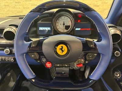 FERRARI 812 SUPERFAST - 10