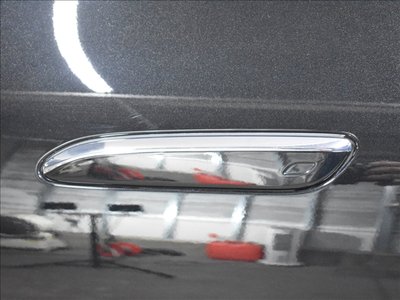 MERCEDES-BENZ EQE SUV - 9